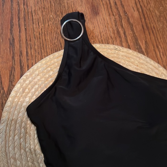 Anne Cole Black One Shoulder Swimsuit Size 10 - Picture 6 of 9